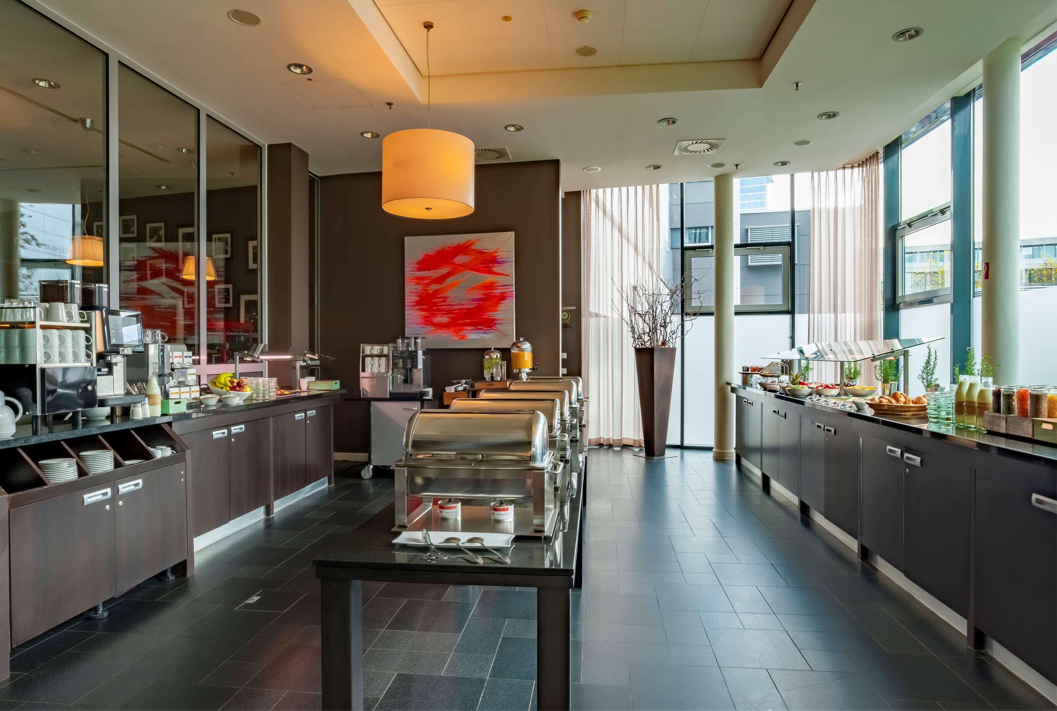 The Rilano Hotel Muenchen Exterior photo